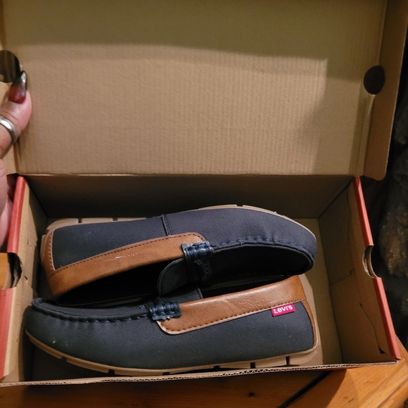 Levi's loafers sz 7.5 men - Picture 5 of 7